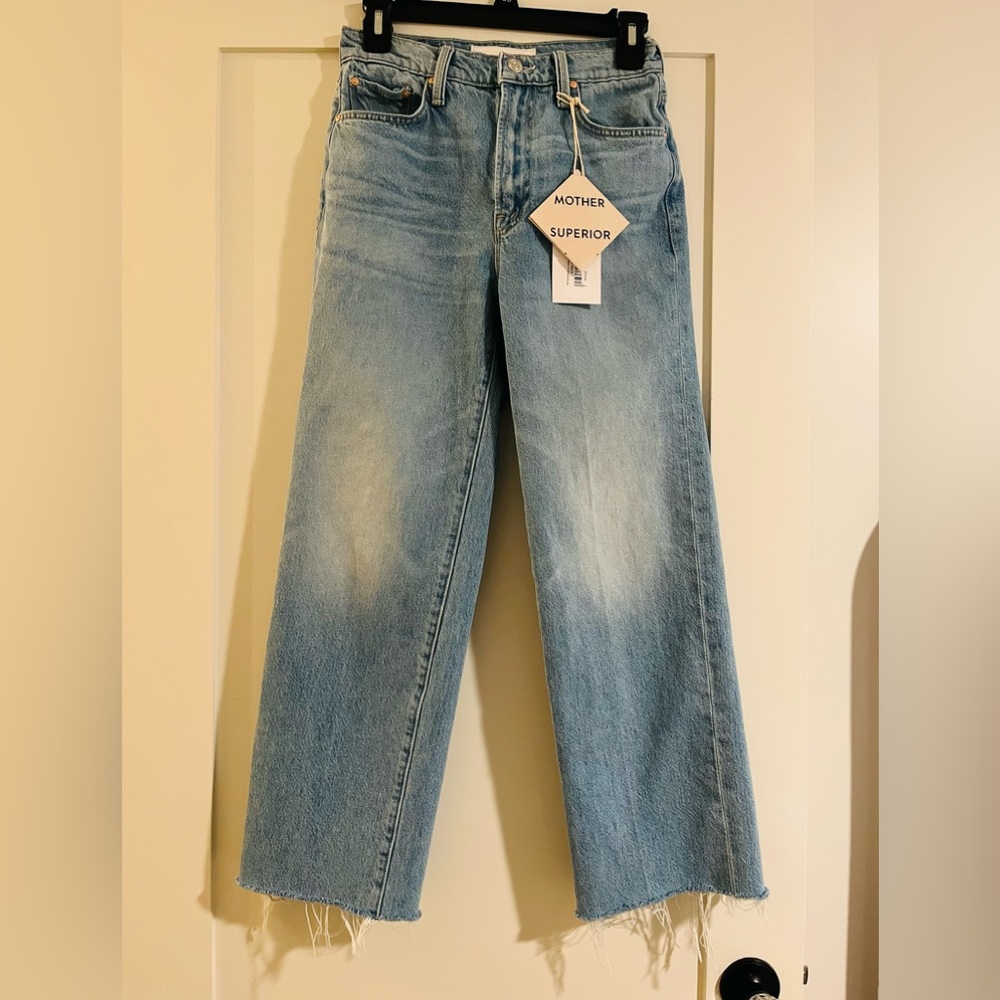 New With Tags MOTHER denim Rambler Ankle Fray Size 25